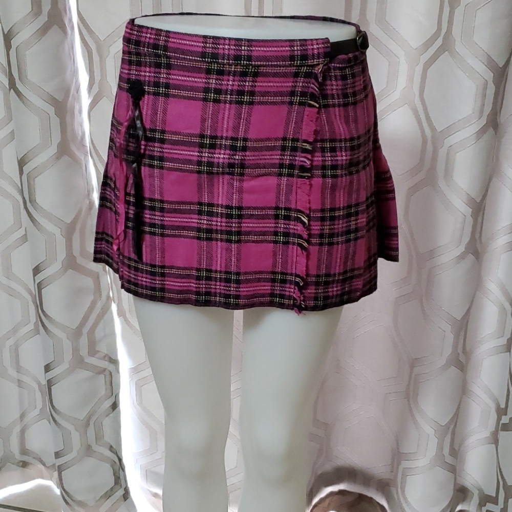 Pink tartan miniskirt